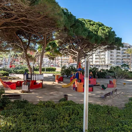 Pineda 1a Linia Mar * 拉皮内达
